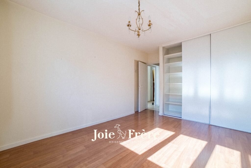 Pommaries 2/3 pièces avec parking privatif et deux balcons terr – 3 pièces – 1 chambre – 68.36 m²