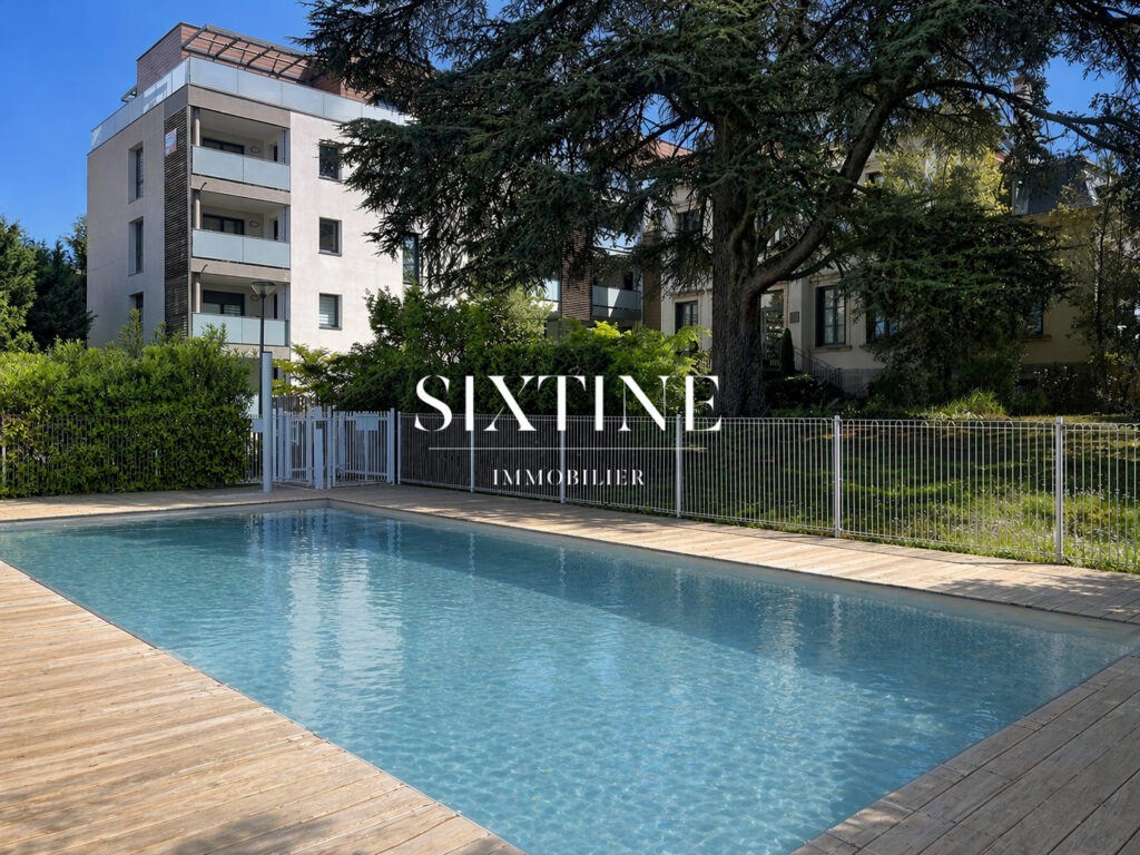 T2 avec balcon et piscine – 2 pièces – 1 chambre – 45.00 m²