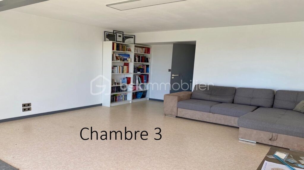 Charmante maison avec piscine, box à chevaux et vue Pyrénées – 9 pièces – 6 chambres – 269 m²