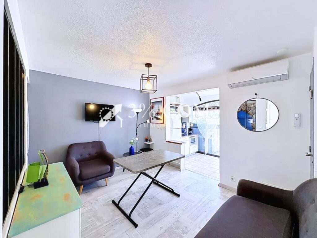 Charmant pavillon 4 pièces de 32.5 m2 avec terrasse de 32 m2 – 4 pièces – 2 chambres – 32 m²
