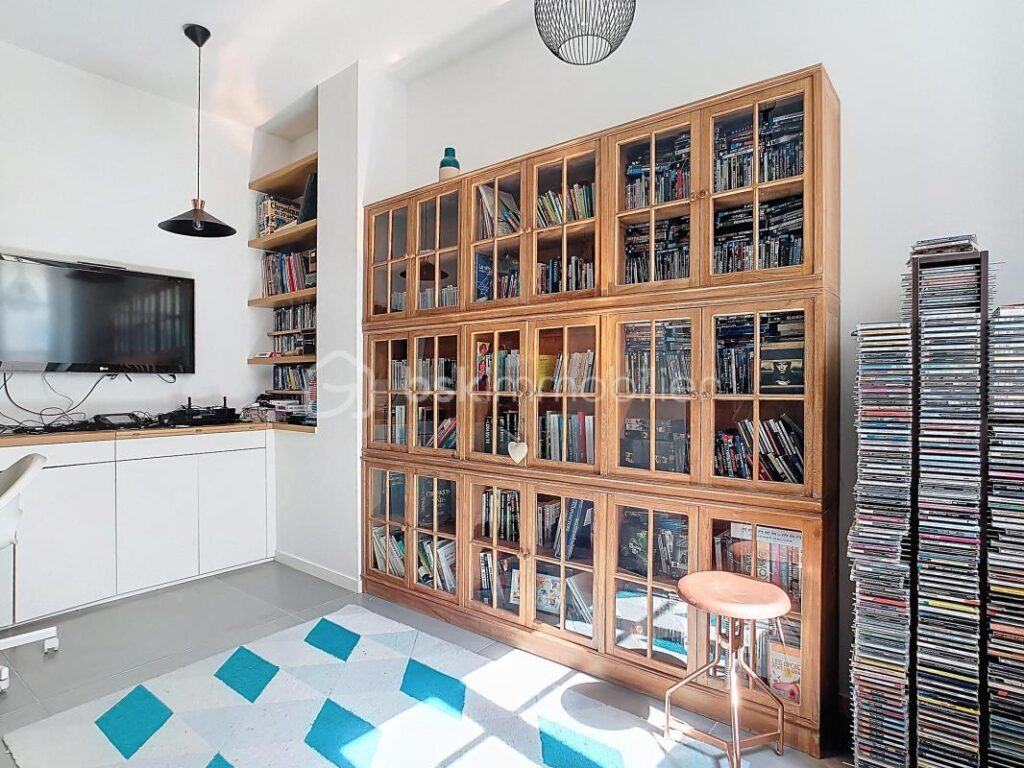 APPARTEMENT HAUT DE STANDING 215M² MEAUX CENTRE – 4 CHAMBRES – DPE C – 640 000 € – 8 pièces – 4 chambres – 162 m²