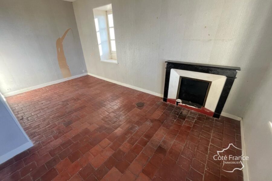 Maison à vendre à Molesmes