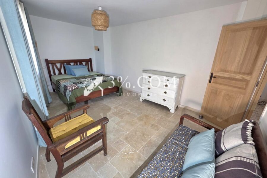 Maison à vendre à Saint raphael — Vue parc & jardin — photo 18