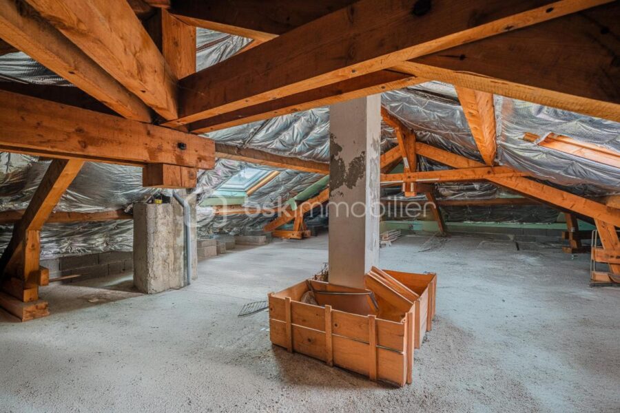 Maison à vendre à Sales