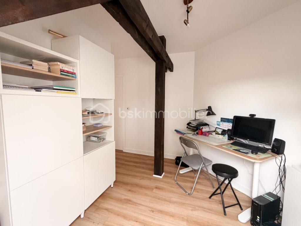 Maison 138m2 4 chambres double garage – 7 pièces – 4 chambres – 138 m²