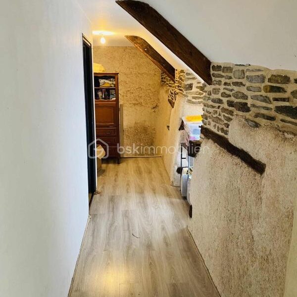Maison à vendre à Loyat