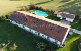 Longère de 275 m² avec dépendances et piscine – 7 pièces – 5 chambres – 275 m²