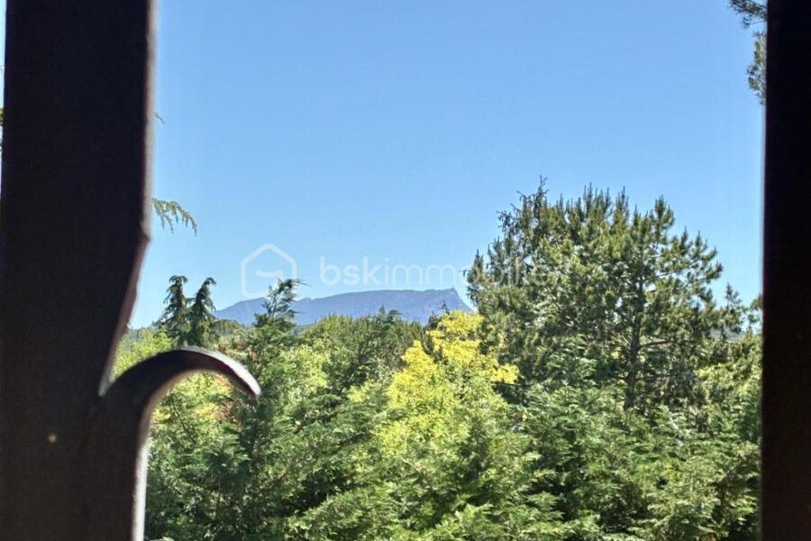 Maison à vendre à Aix en provence — Vue parc — photo 5