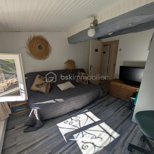 Maison à vendre à Villegouge