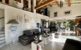 COUP DE CŒUR pour une villa individuelle à Vence Sud. Vue mer. Terrain piscinable – 4 pièces – 3 chambres – 135 m²