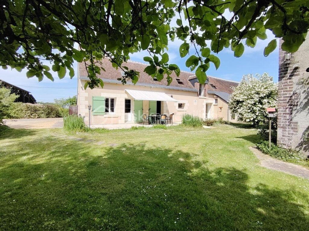 longère 6 pièces 139 m² et gite 56 m² 4 pièces – 6 pièces – 4 chambres – 196 m²
