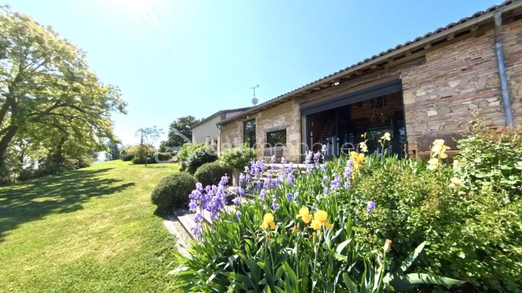 Demeure de charme entre Toulouse et Montauban – 8 pièces – 4 chambres – 330 m²