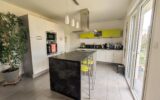 Semi plain-pied individuel 3 chambres, jardin et garage – 5 pièces – 3 chambres – 117 m²
