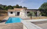 LOCATION – Villa Lascours 135m² sur 2200m² de terrain avec piscine et garage – 4 pièces – 3 chambres – 135 m²
