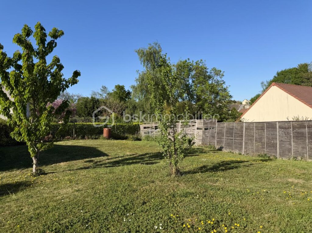 Charmante maison contemporaine en pleine campagne à Viels-Maisons – 5 pièces – 4 chambres – 102 m²