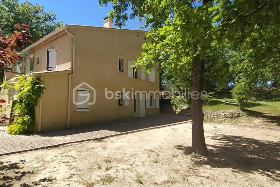Maison à vendre à Pierrevert