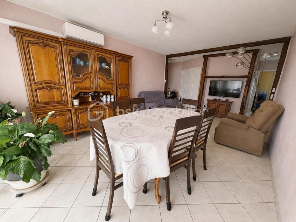 Appartement coup de cœur T4 de 88 m² – Lumineux, calme et idéalement situé – 4 pièces – 3 chambres – 86 m²