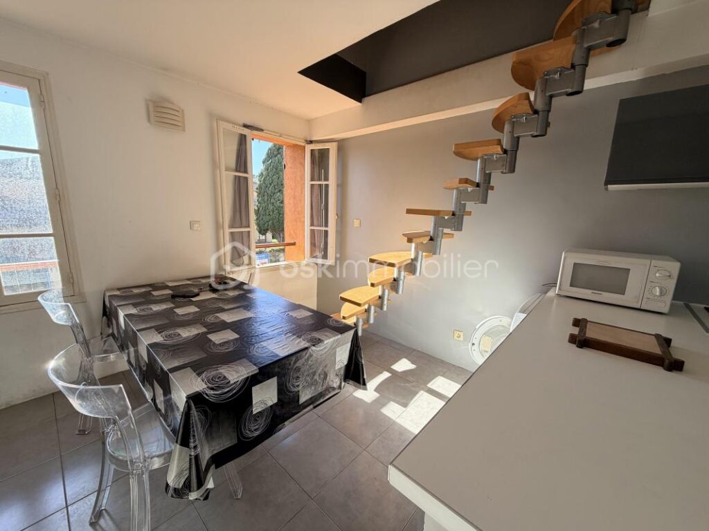 NOUVEAU – Duplex au cœur de La Seyne-sur-Mer – 2 pièces – 1 chambre – 37 m²