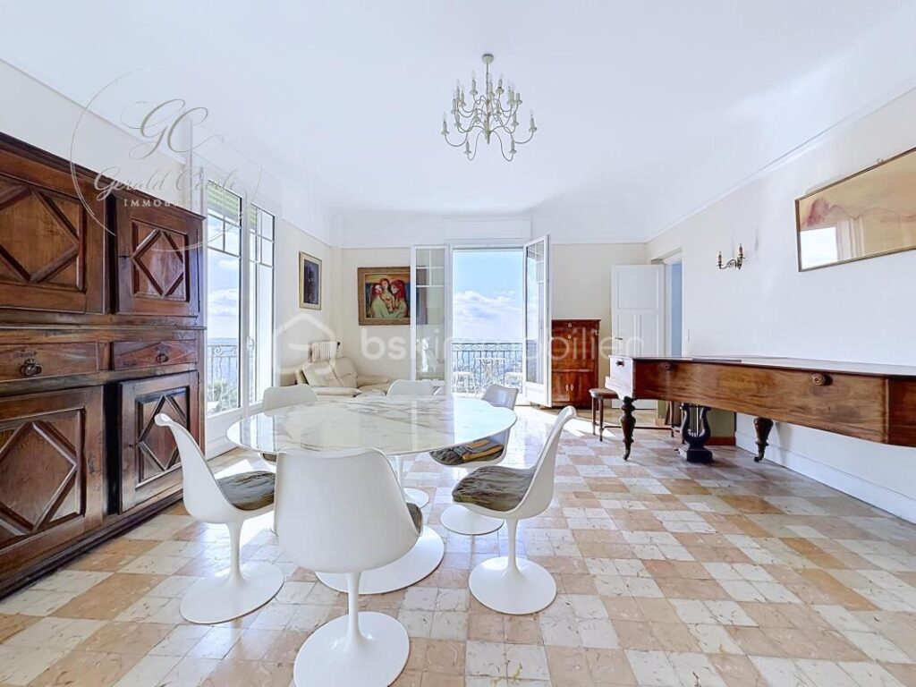 APPARTEMENT 3 PIECES DE 103 M² AVEC UNE VUE SPECTACULAIRE MER SITUE A GRASSE – 3 pièces – 2 chambres – 103 m²