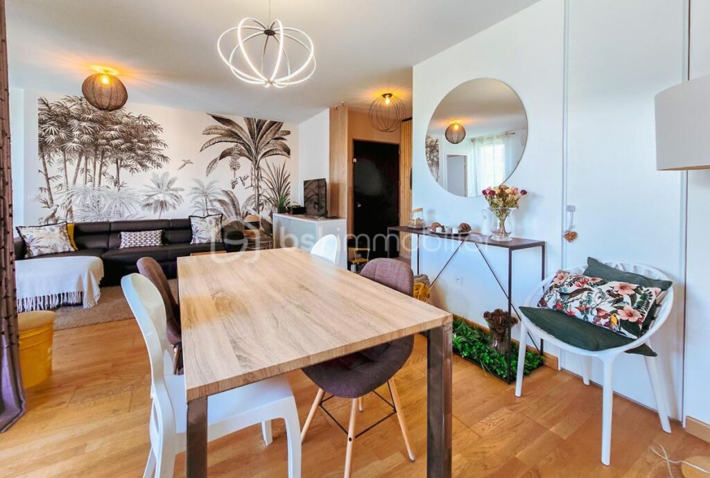 Grenoble 38100 – Appartement T4 meublé avec terrasse, cave et garage possible en sus – 4 pièces – 3 chambres – 75 m²