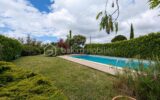 Maison familiale sans vis-à-vis avec piscine sur 2 000 m² de terrain – 6 pièces – 5 chambres – 160 m²