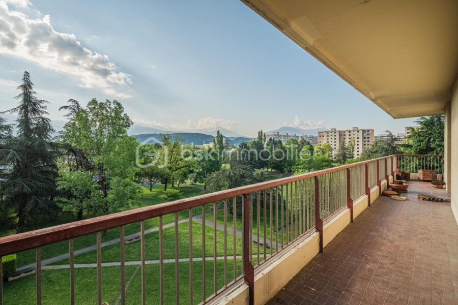 Appartement à vendre à Echirolles — Vue montagne — photo 3
