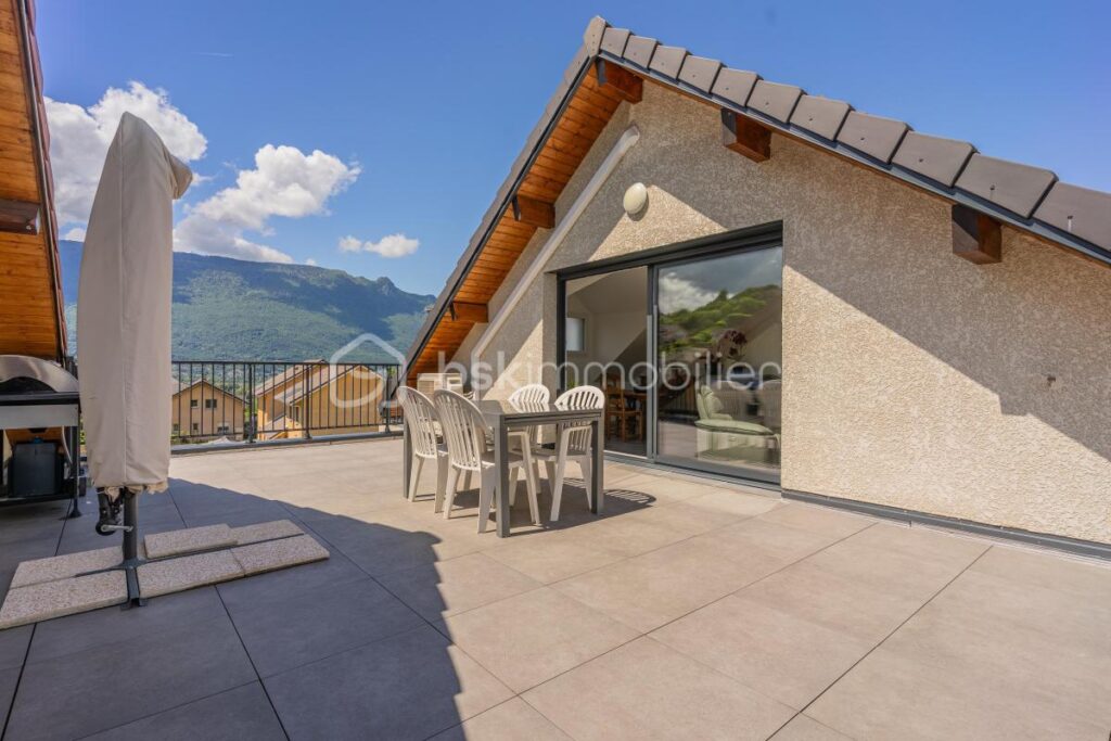 Magnifique T4 avec terrasses panoramiques – Viviers-du-Lac ✨ – 4 pièces – 3 chambres – 89 m²