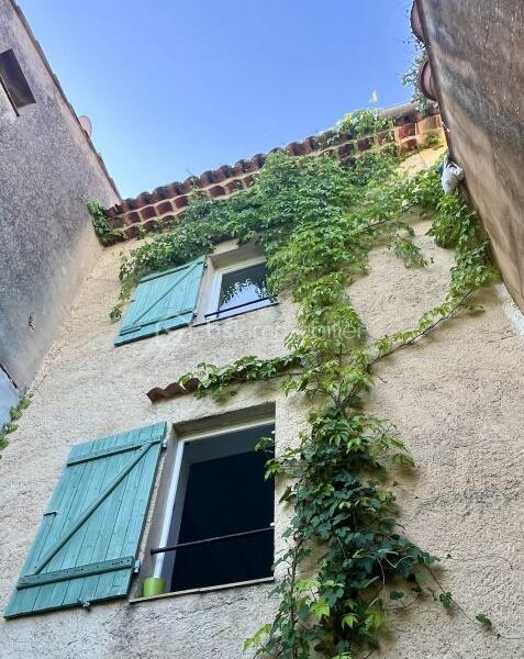 Maison à vendre à Les mayons