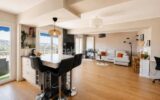 3 pièces vue dégagée cave et parking – 3 pièces – 2 chambres – 74 m²