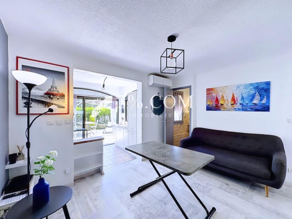 Charmant pavillon 4 pièces de 32.5 m2 avec terrasse de 32 m2 – 4 pièces – 2 chambres – 32 m²