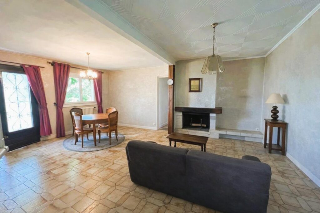 Villa – 4 pièces – 3 chambres – 85 m²