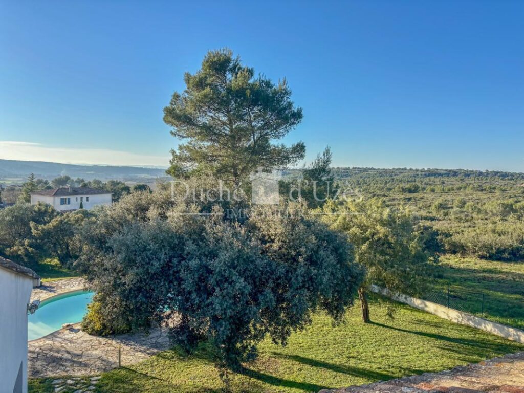 Villa – 5 pièces – 4 chambres – 156 m²