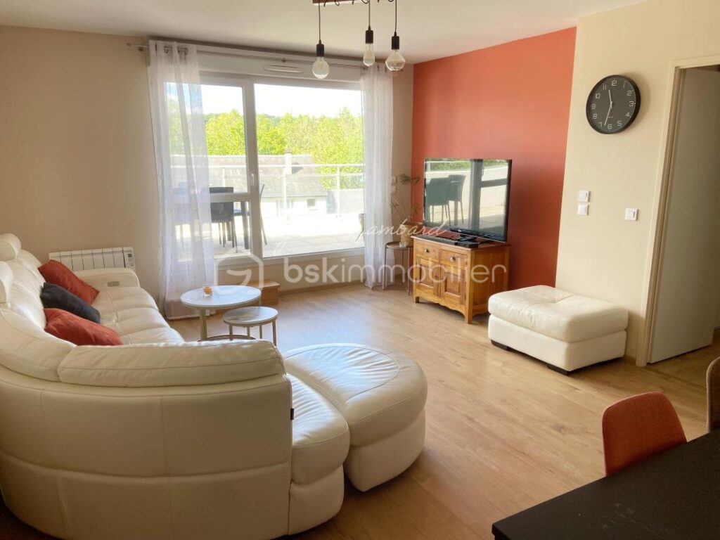 F4 81m2 avec terrasse et double box – ROUEN DOCKS – 4 pièces – 3 chambres – 81 m²