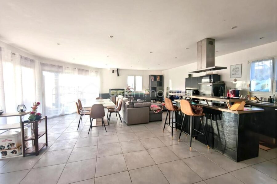 Maison à vendre à Nollieux