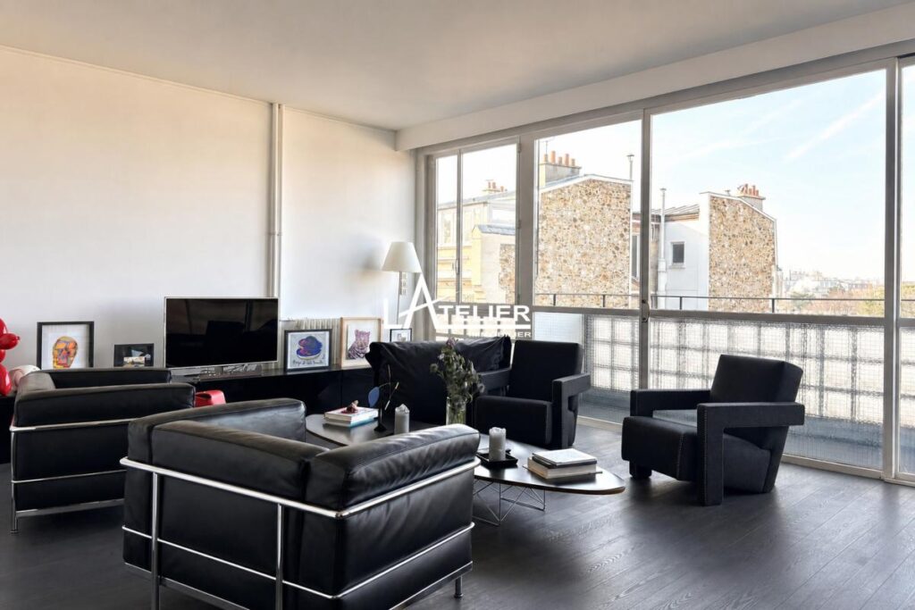 T4 – 4 pièces – 2 chambres – 102 m²