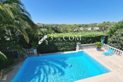 Villa familiale avec vue dégagée aux Golfs – 6 pièces – 3 chambres – 136 m²