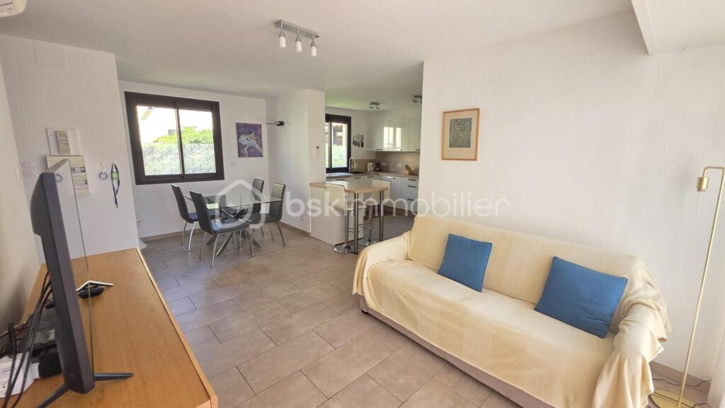 EXCLUSIF – Naturiste – Exceptionnel 3 pièces agrandi, de plain-pied, avec terrasse vue marina – Leucate (11) – 3 pièces – 2 chambres – 47 m²