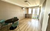 Appartement lumineux traversant entièrement rénové – Vue étang- Parking – Cave – 3 pièces – 2 chambres – 52 m²