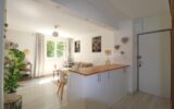AGREABLE APPARTEMENT LUMINEUX ET TRAVERSANT ( 3 piéces 50 m² ) avec 2 chambres et cave – 3 pièces – 2 chambres – 49 m²
