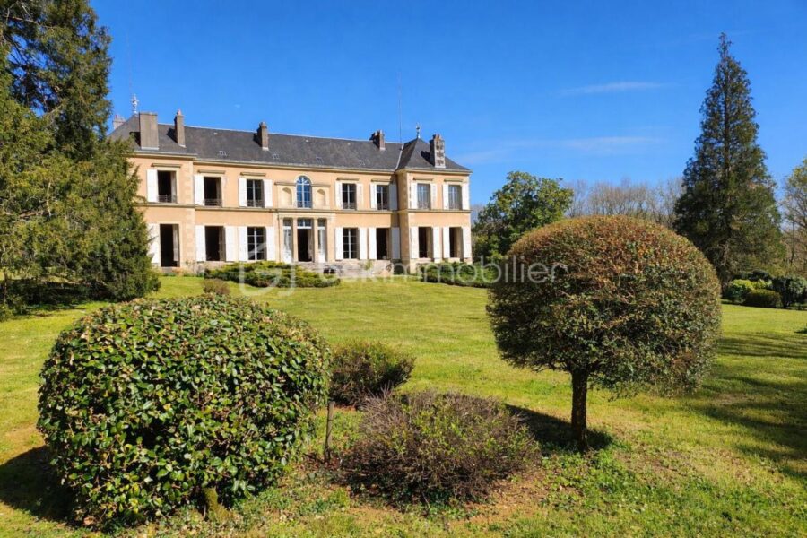 Maison à vendre à Jazeneuil