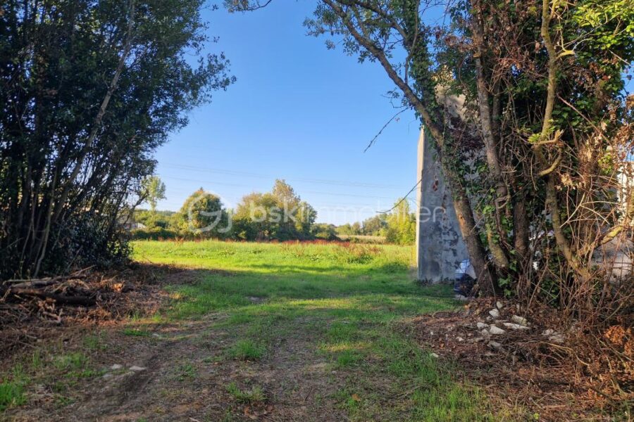 Terrain à vendre à Granzay gript