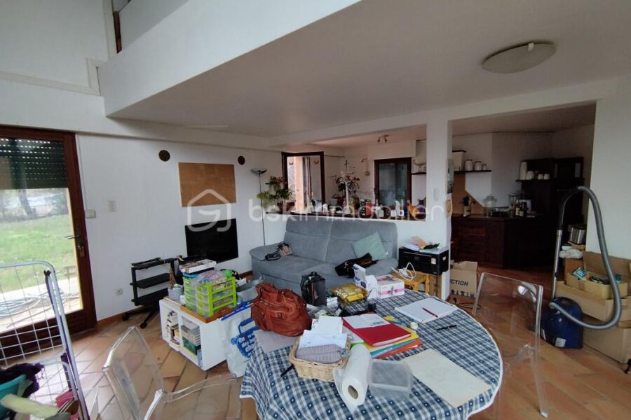 Maison à vendre à Saint felix de lodez