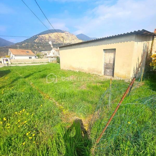 Terrain à vendre à Cruas