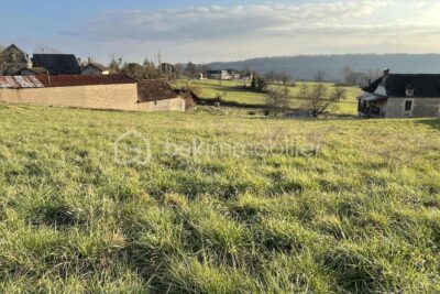 Terrain à vendre à Peyrignac
