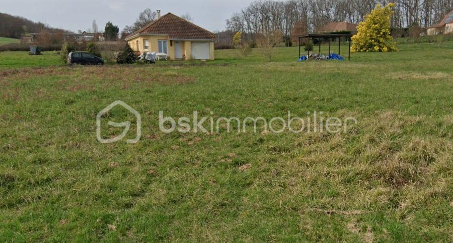 Terrain à vendre à Corbere aberes