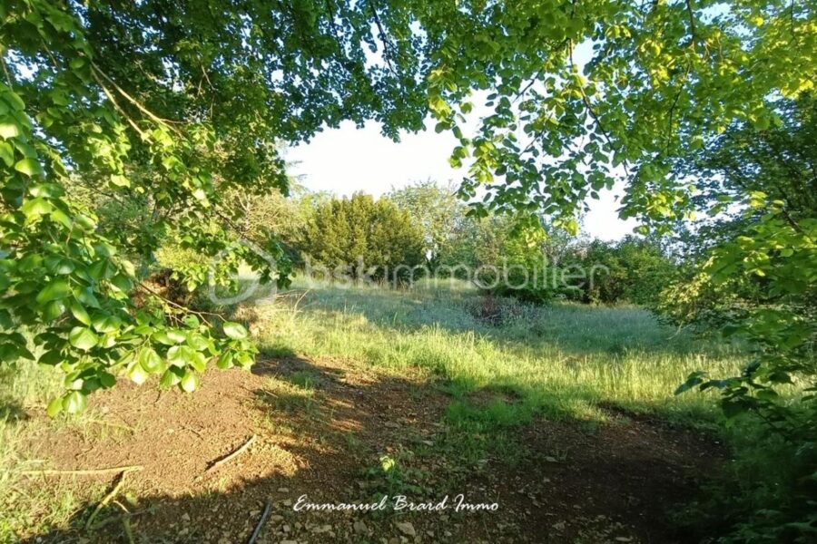 Terrain à vendre à Migne auxances