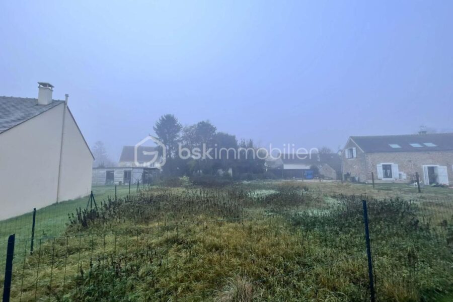 Terrain à vendre à Lissy