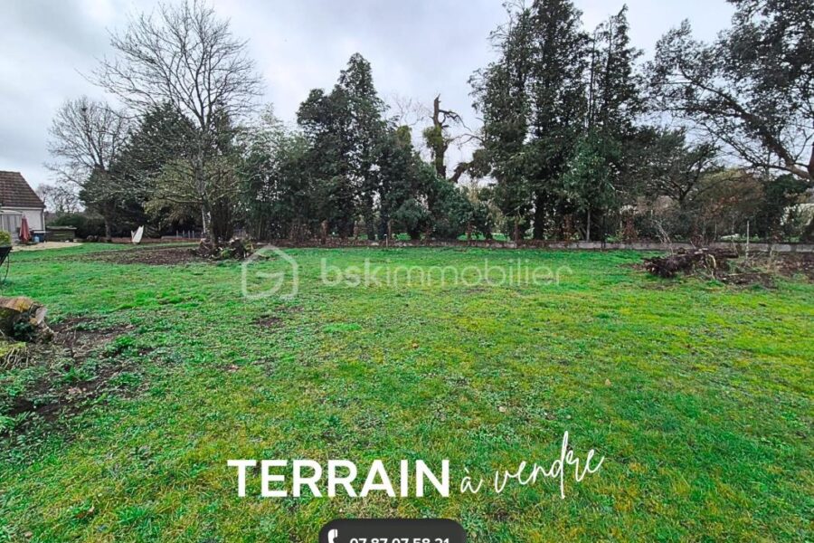 Terrain à vendre à Ingrannes