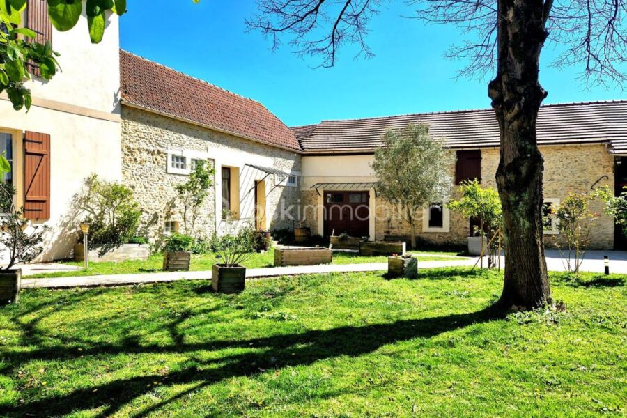 Maison à vendre à Ablis