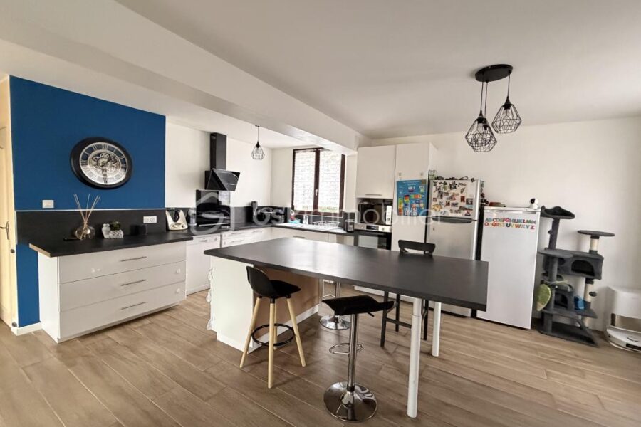 Maison à vendre à Saclas